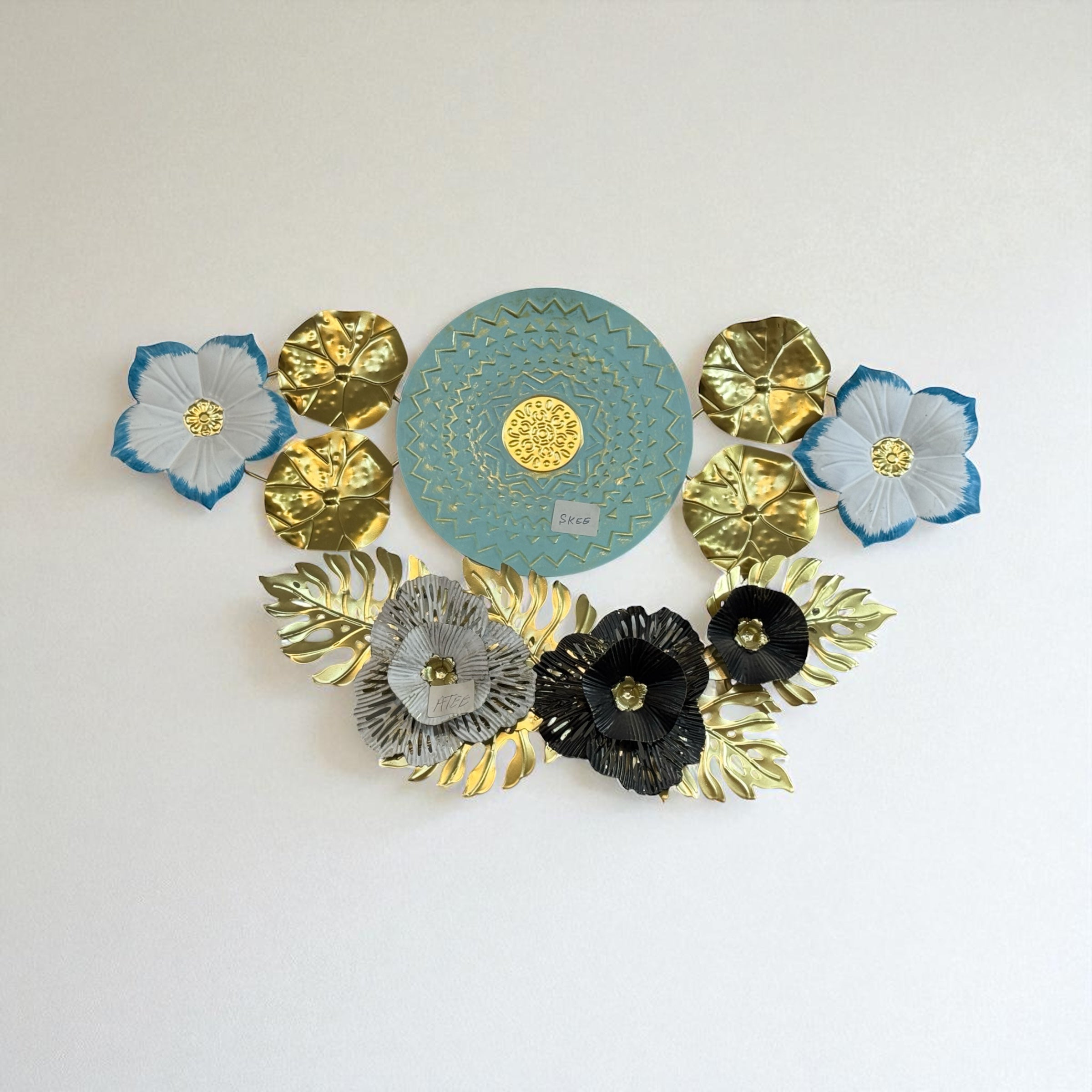 Round Decorated Metal Wall Hanging